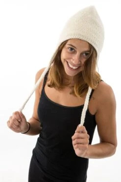 Bonnet Nepal -Ethno Style Soldes bonnet creme pure laine et polaire douce du nepal 4